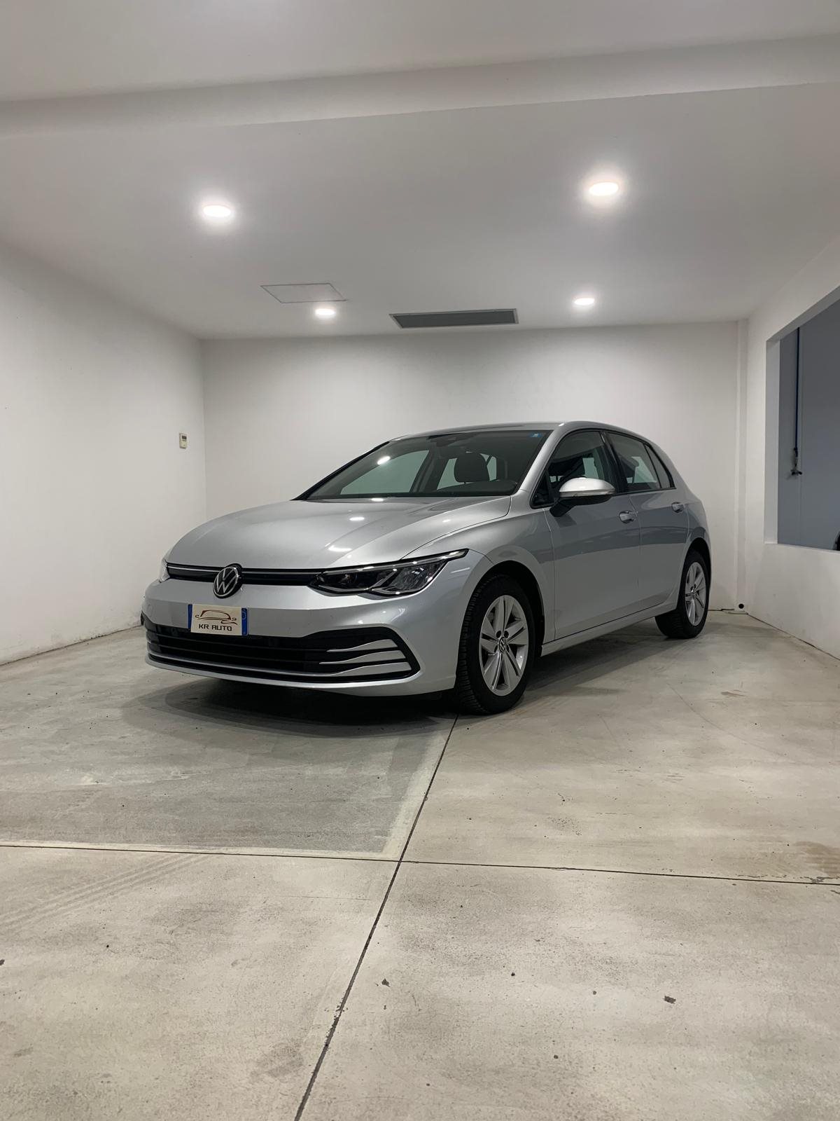 Volkswagen Golf VIII 2.0 tdi Life 116cv